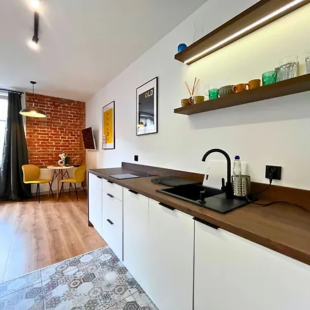 Jacuzzi Loft - Design Apartmán *